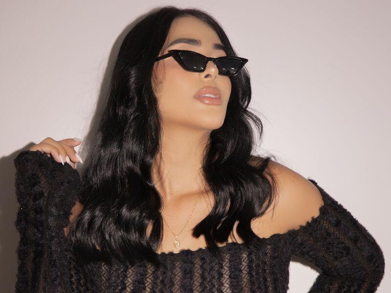 New camgirl model AllishaCoral